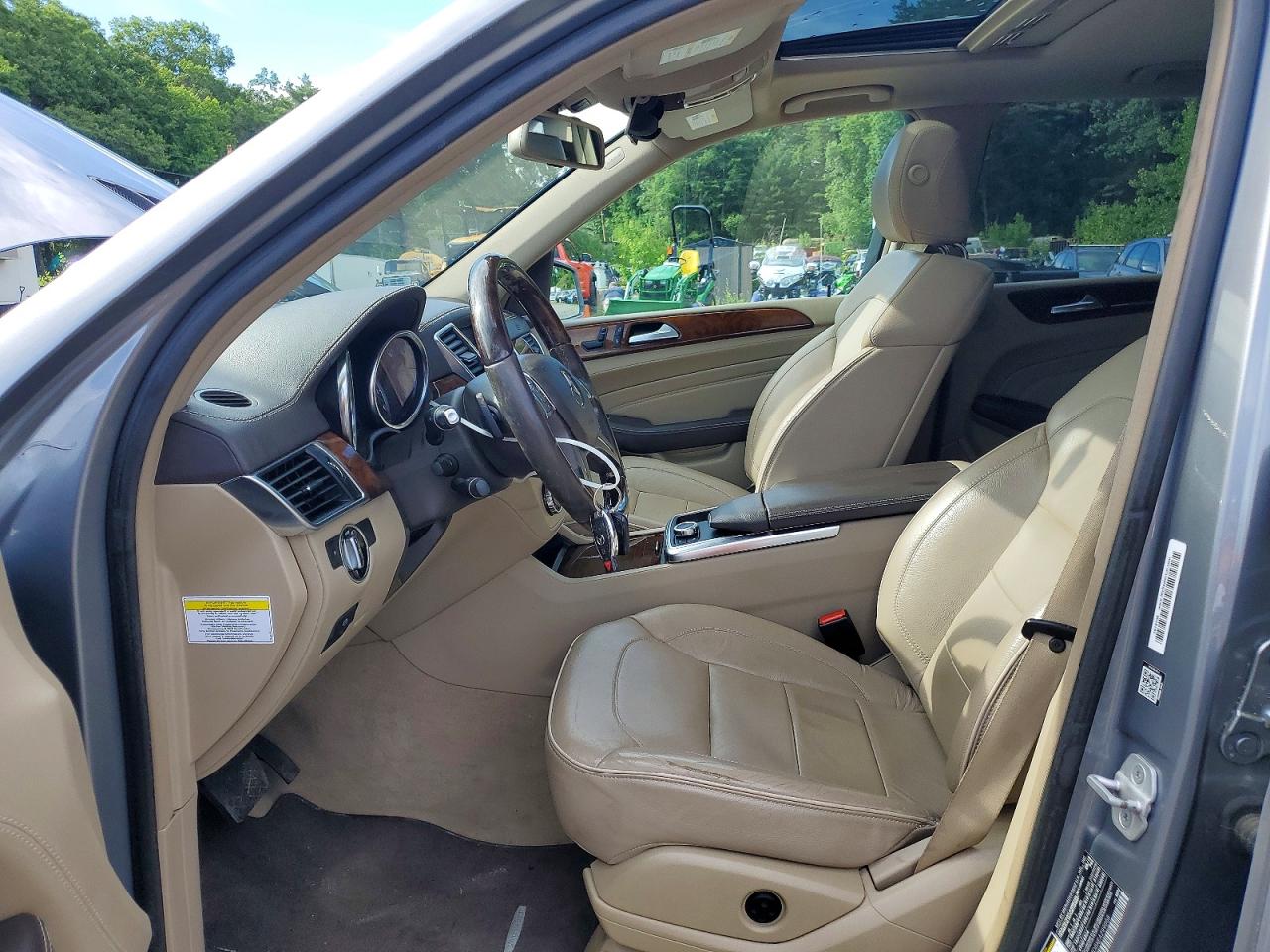 2014 MERCEDES-BENZ ML ML550 4-MATIC