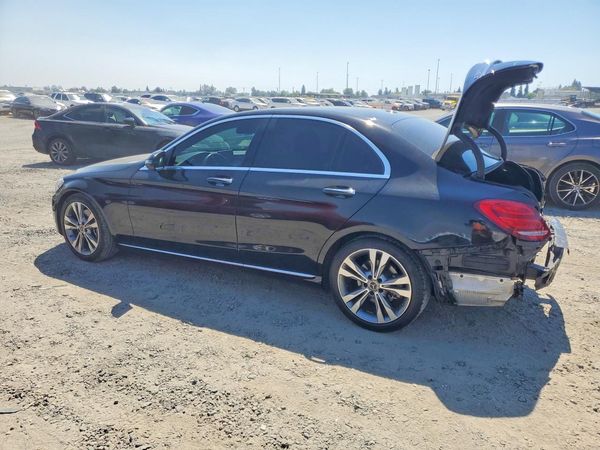 2018 MERCEDES-BENZ C C300