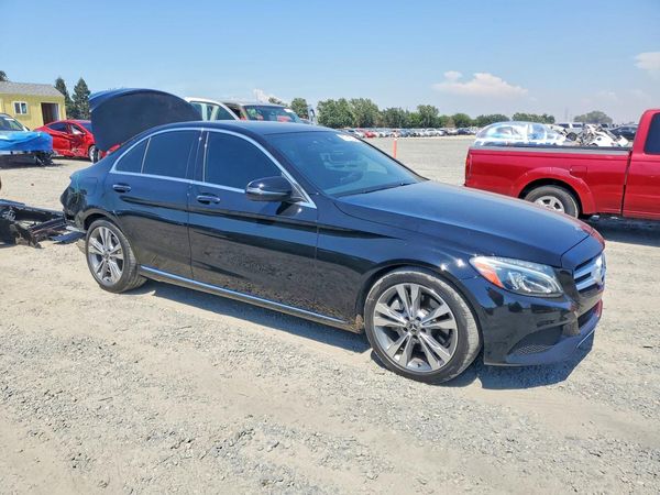 2018 MERCEDES-BENZ C C300