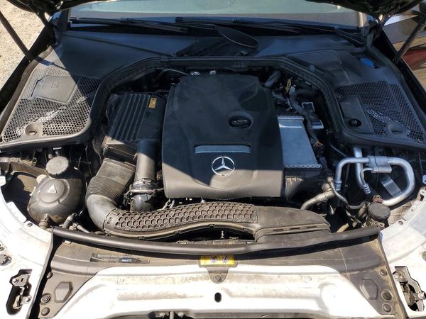 2018 MERCEDES-BENZ C C300