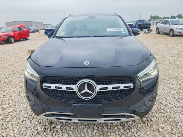 2021 MERCEDES-BENZ GLA GLA250-4M