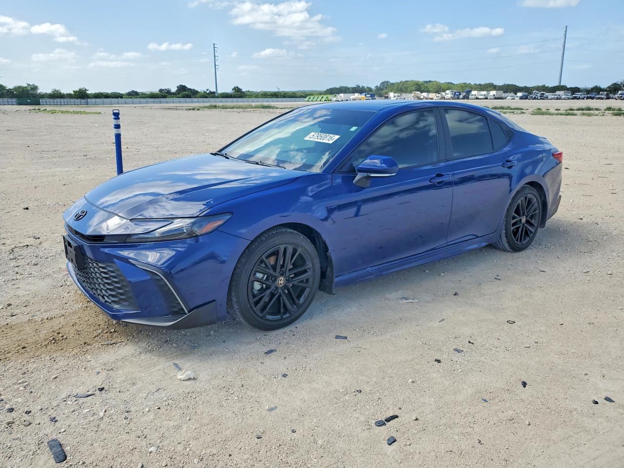 2025 TOYOTA CAMRY