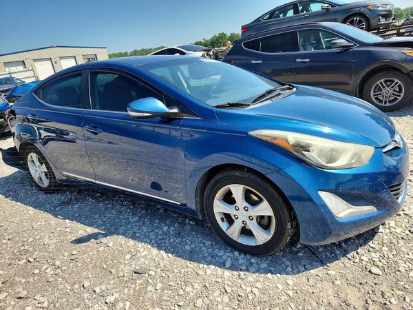 2016 HYUNDAI ELANTRA