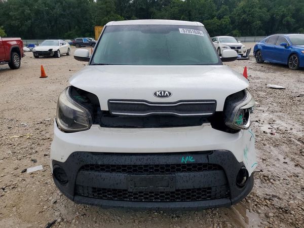 2019 KIA SOUL