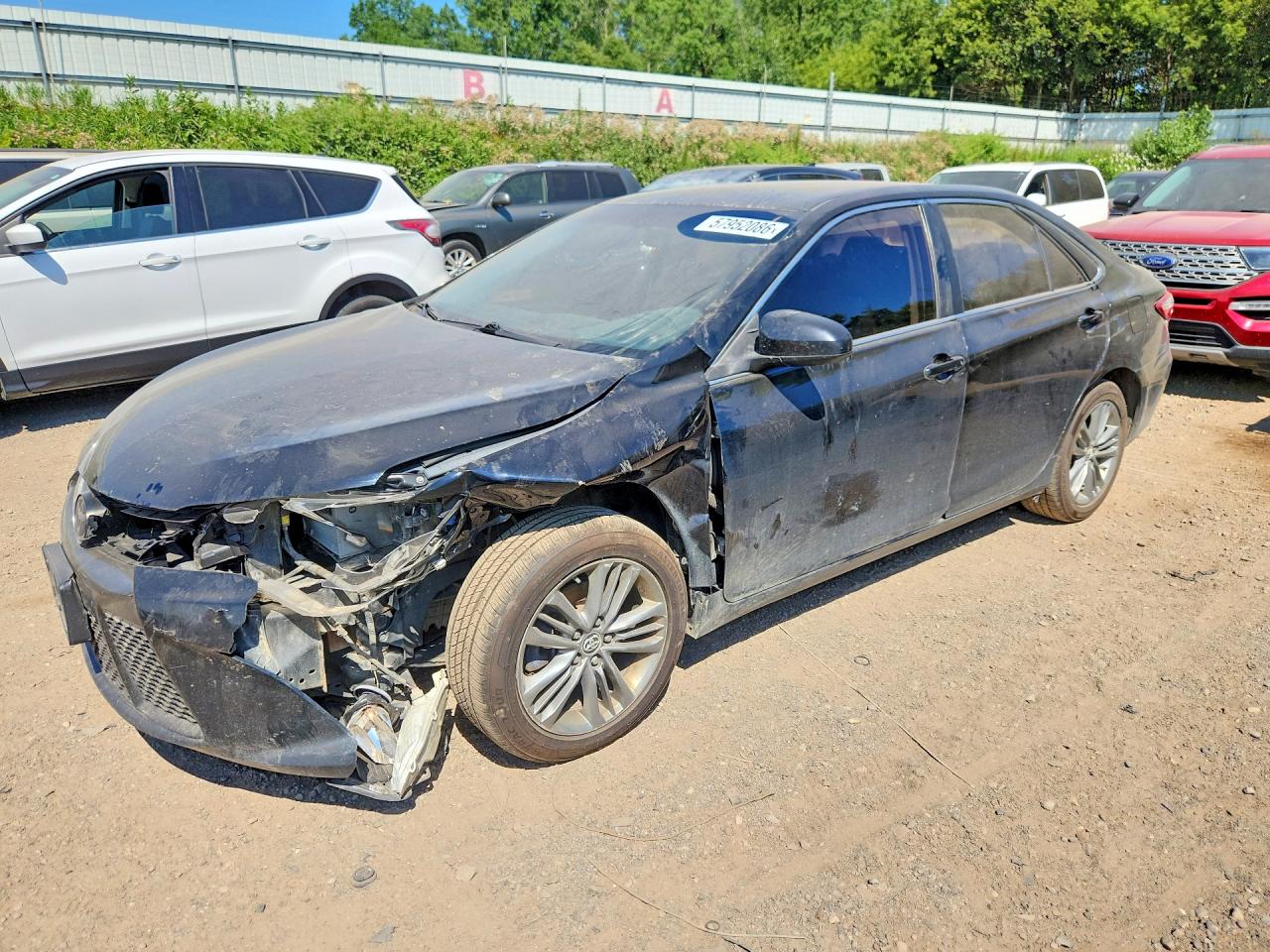 2015 TOYOTA CAMRY