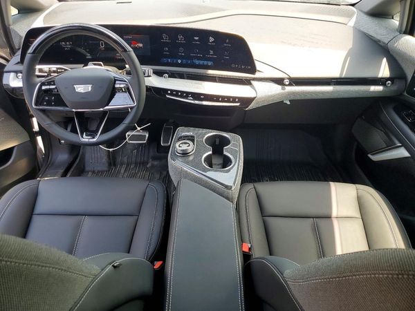 2026 CADILLAC OPTIQ