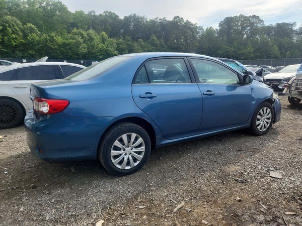 2013 TOYOTA COROLLA