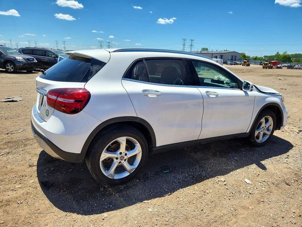 2020 MERCEDES-BENZ GLA GLA250-4M