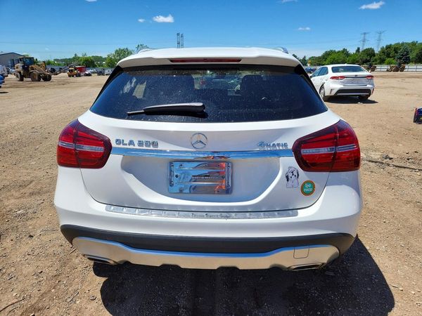 2020 MERCEDES-BENZ GLA GLA250-4M