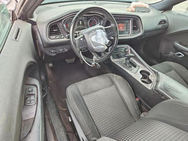 2016 DODGE CHALLENGER SXT