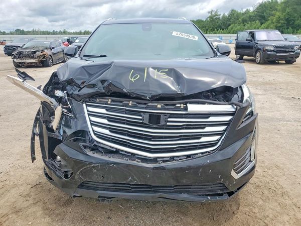 2018 CADILLAC XT5 Luxury