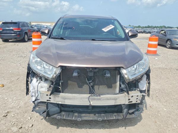 2018 TOYOTA HIGHLANDER SE/XLE