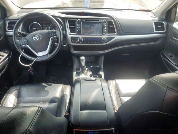 2018 TOYOTA HIGHLANDER SE/XLE