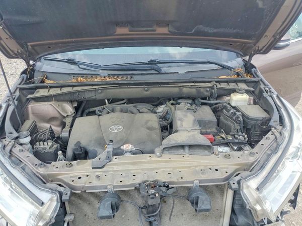 2018 TOYOTA HIGHLANDER SE/XLE