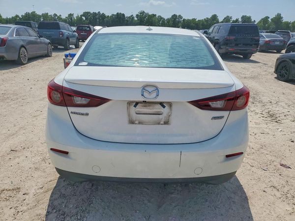2016 MAZDA 3