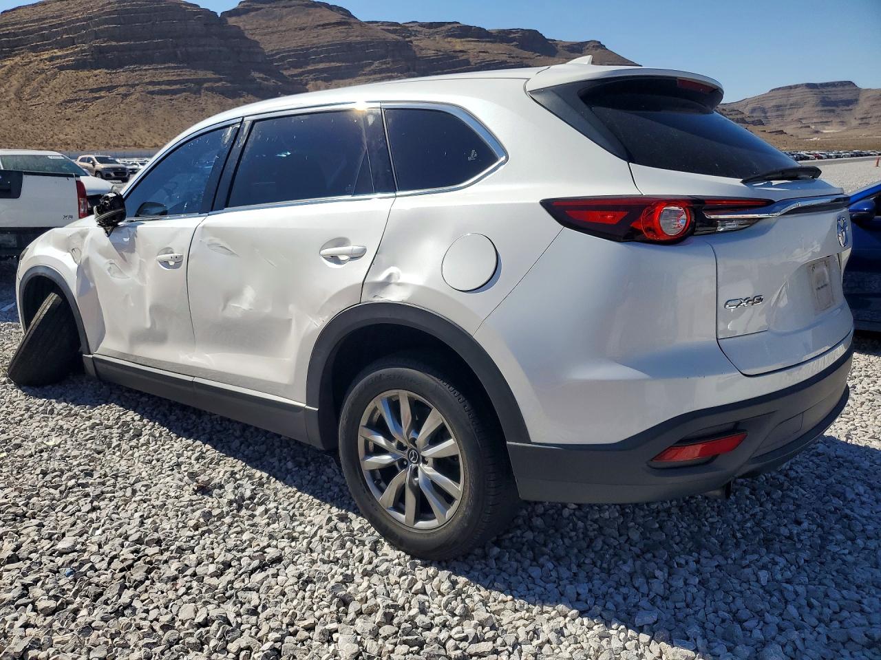 2016 MAZDA CX-9
