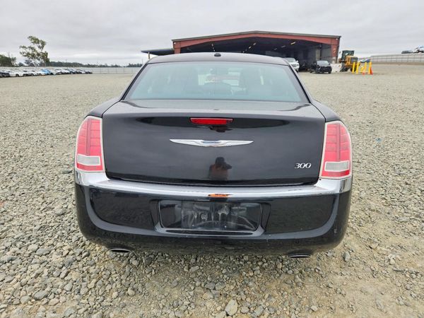 2014 CHRYSLER 300