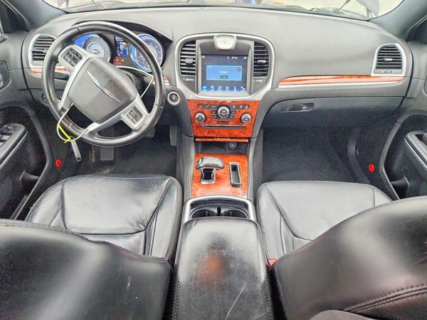2014 CHRYSLER 300