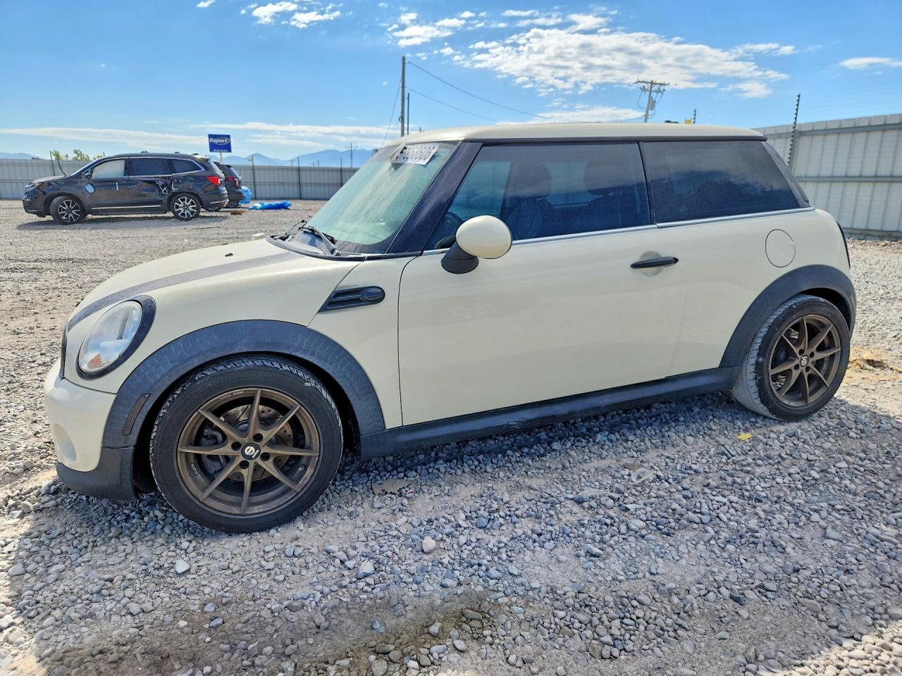 2013 MINI COOPER