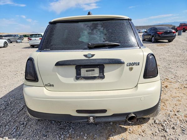 2013 MINI COOPER