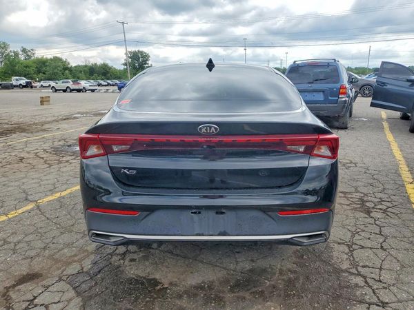 2021 KIA K5 LX