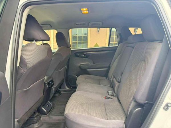 2020 TOYOTA HIGHLANDER L