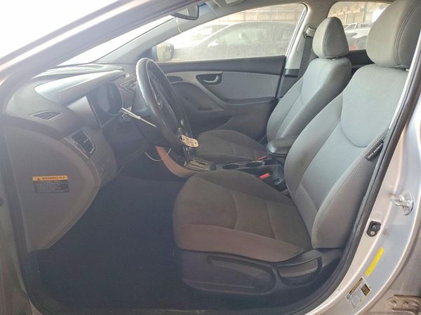 2013 HYUNDAI ELANTRA