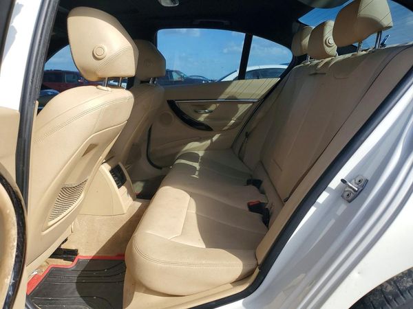 2016 BMW 328