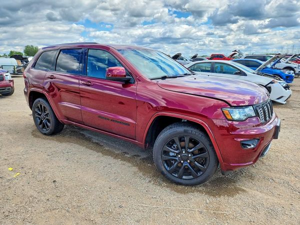 2018 JEEP GRAND CHEROKEE Laredo