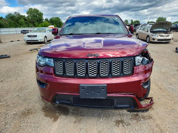 2018 JEEP GRAND CHEROKEE Laredo