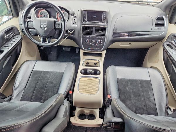 2018 DODGE GRAND CARAVAN SXT