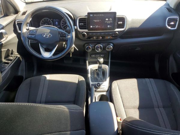 2022 HYUNDAI VENUE SEL & Limited