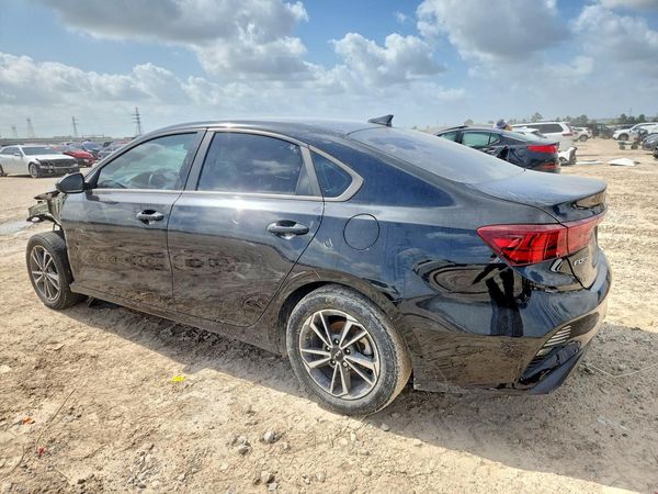 2022 KIA FORTE FE, LXS