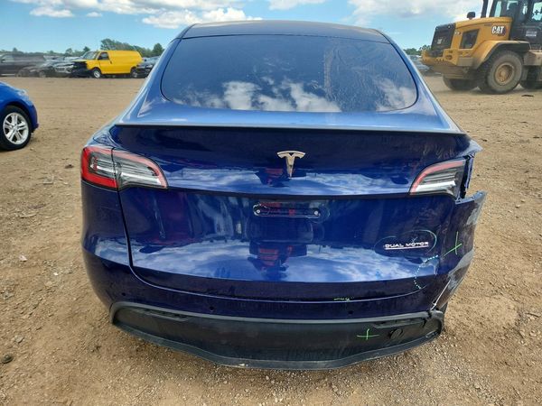 2020 TESLA MODEL Y