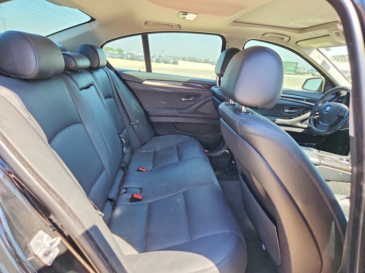 2015 BMW 528