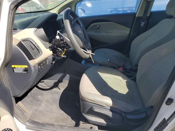 2016 KIA RIO LX A/T