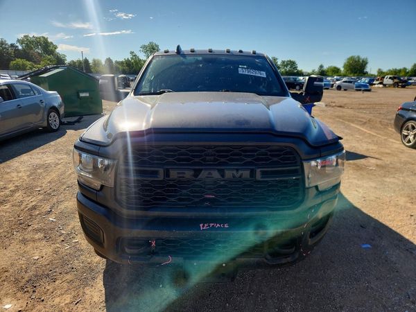 2024 RAM 3500