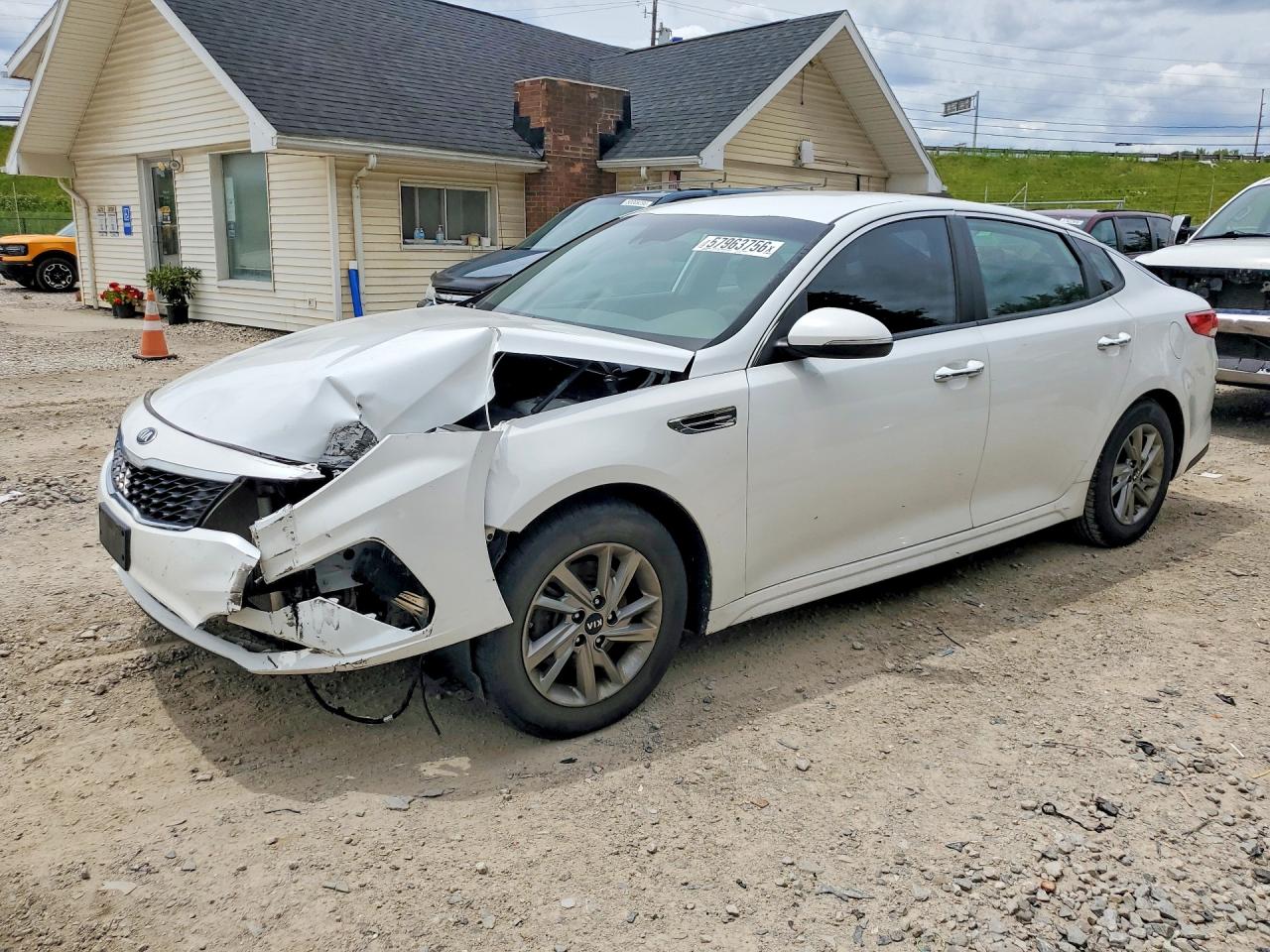 2019 KIA OPTIMA LX, S