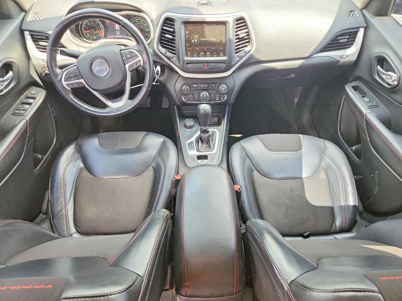 2015 JEEP CHEROKEE TRAILHAWK 4X4