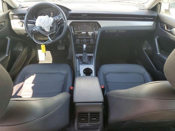 2021 VOLKSWAGEN PASSAT SE