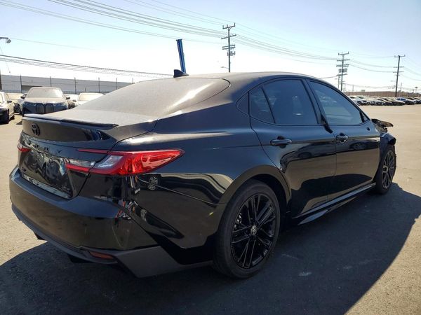 2026 TOYOTA CAMRY