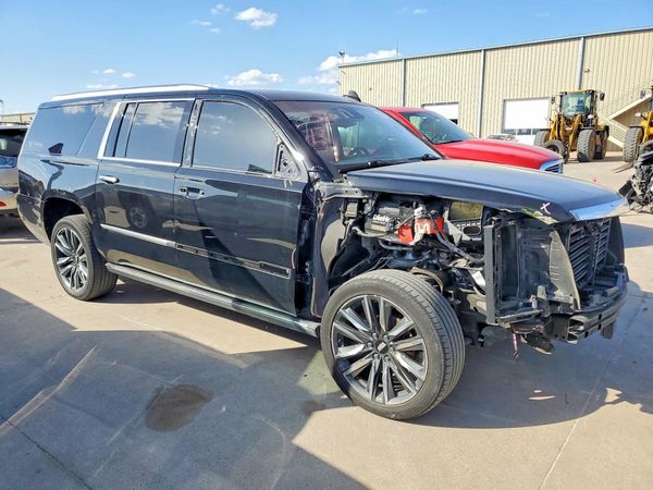 2019 CADILLAC ESCALADE ESV Premium Luxury