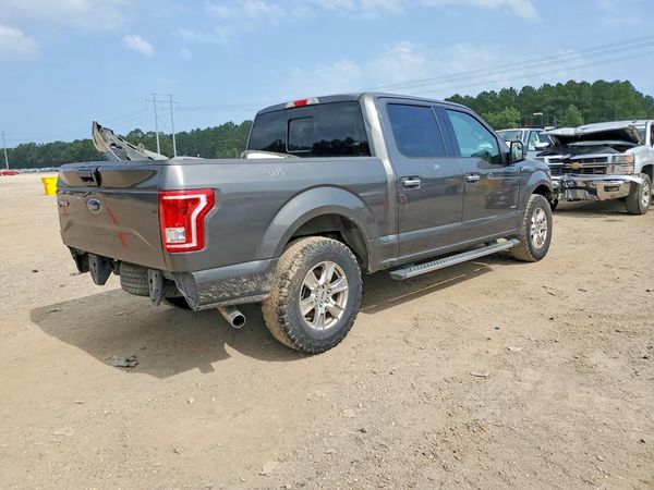 2017 FORD F150 SuperCrew