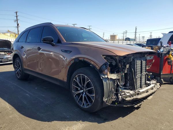 2025 MAZDA CX-70 Premium Package