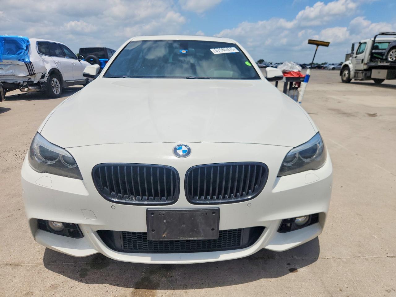 2016 BMW 528