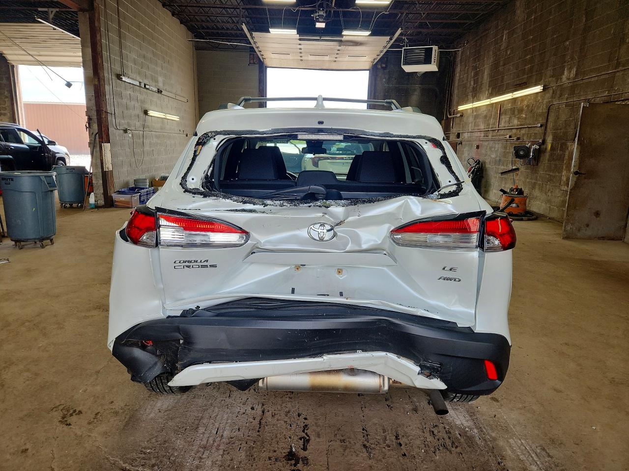 2022 TOYOTA COROLLA CROSS LE