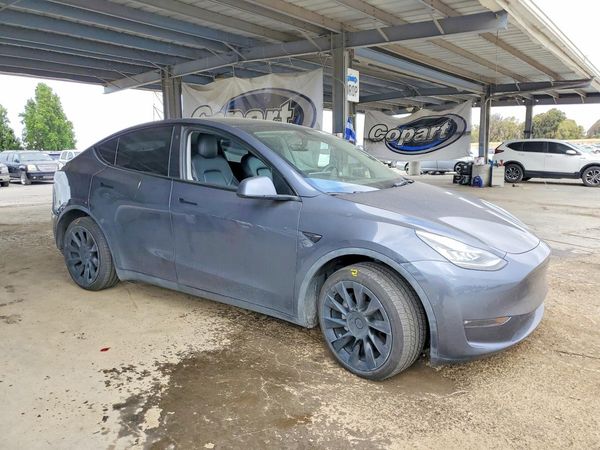 2021 TESLA MODEL Y