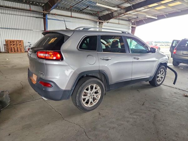 2017 JEEP CHEROKEE LATITUDE 4X4