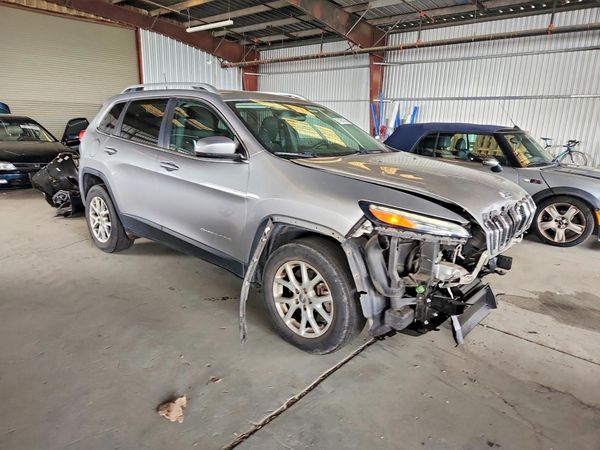 2017 JEEP CHEROKEE LATITUDE 4X4