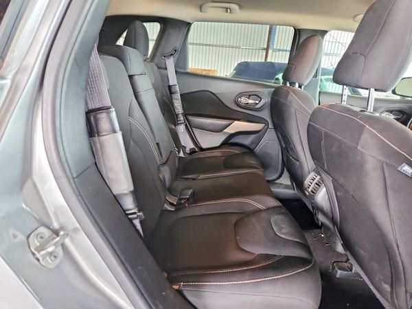 2017 JEEP CHEROKEE LATITUDE 4X4